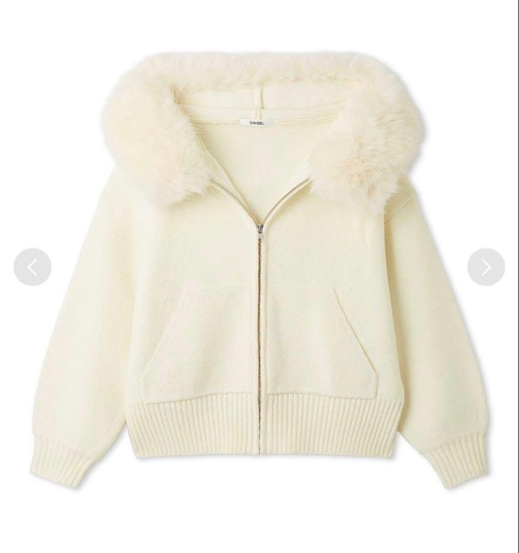 a*a様 ウサギオンライン限定　スナイデル　ファーフードパーカー