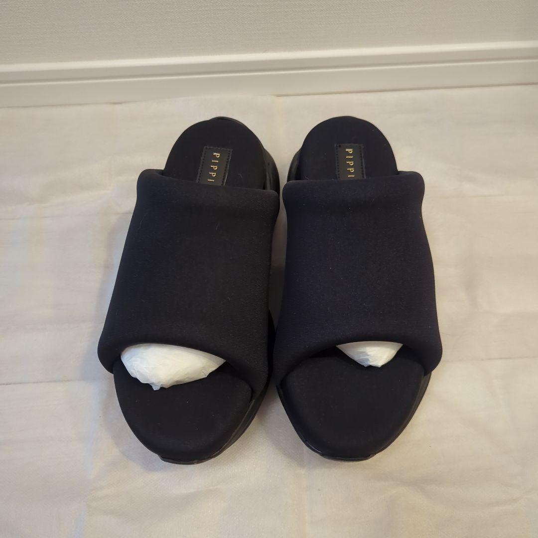 新品未使用PIPPICHIC Lukeサンダルミュール厚底ビブラムソールМ