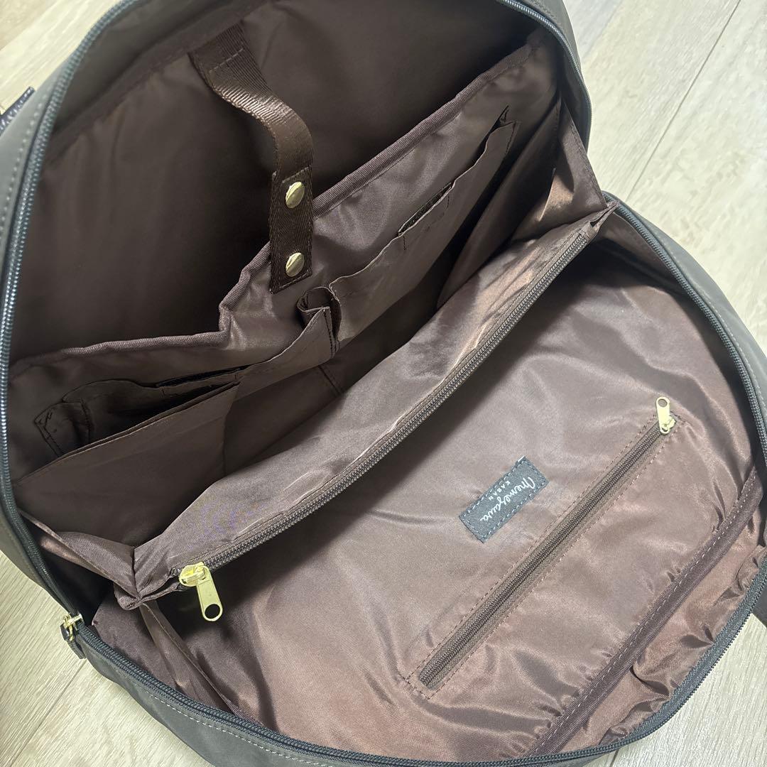 美品【目々澤鞄 】TiaraMビジネスバッグ A4 PC収納可 ショコラカラー