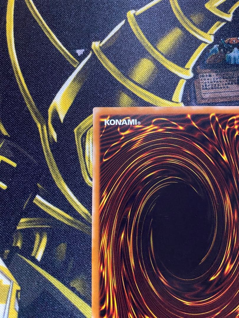 サ*品様 遊戯王　マジシャンオブブラックカオス　旧レリーフ