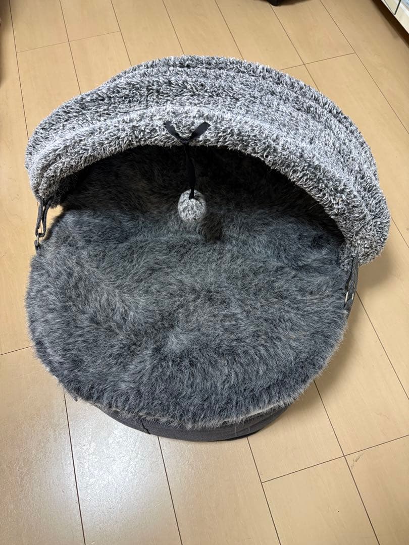 アンビエントラウンジ　ペットラウンジフード付き Sサイズ