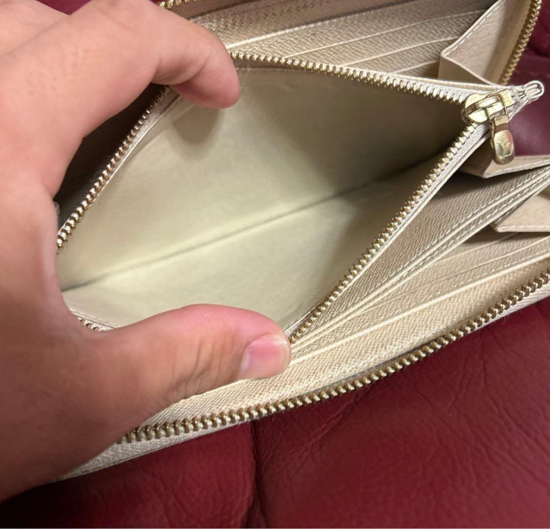 美品！ルイヴィトン アズール ジッピーウォレット