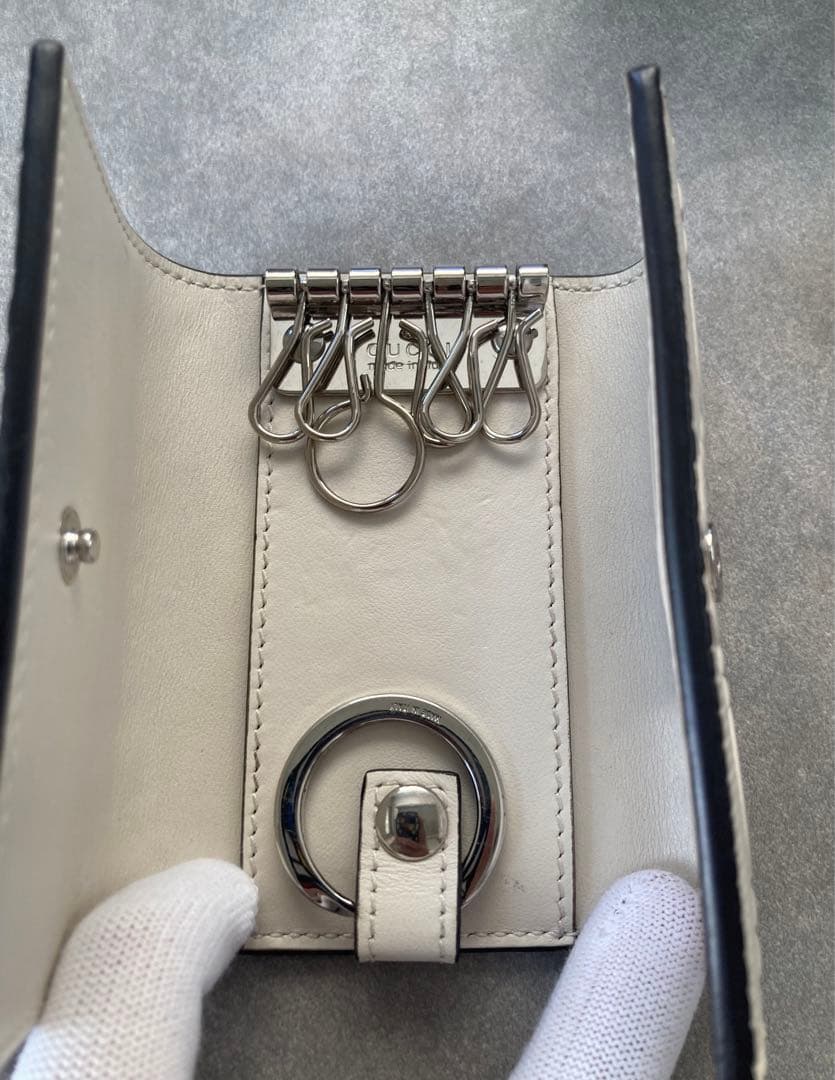 GUCCI 6連キーケース GGエンボス