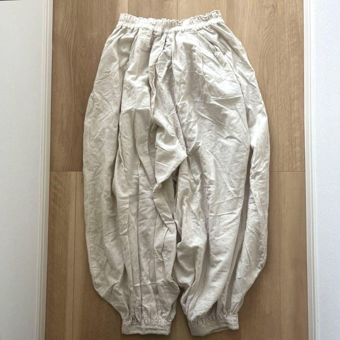 ヂェン先生の日常着 バルーンパンツ アイボリー フリーサイズ　オフホワイト