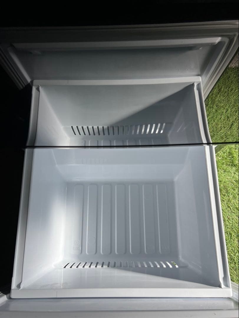 【全国送料無料】三菱 冷蔵庫 MR-P15EF-KW 2020年製 146L