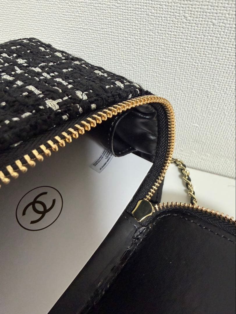 CHANEL シャネル　ノベルティ　チェーン　ショルダーバッグ　ツイード