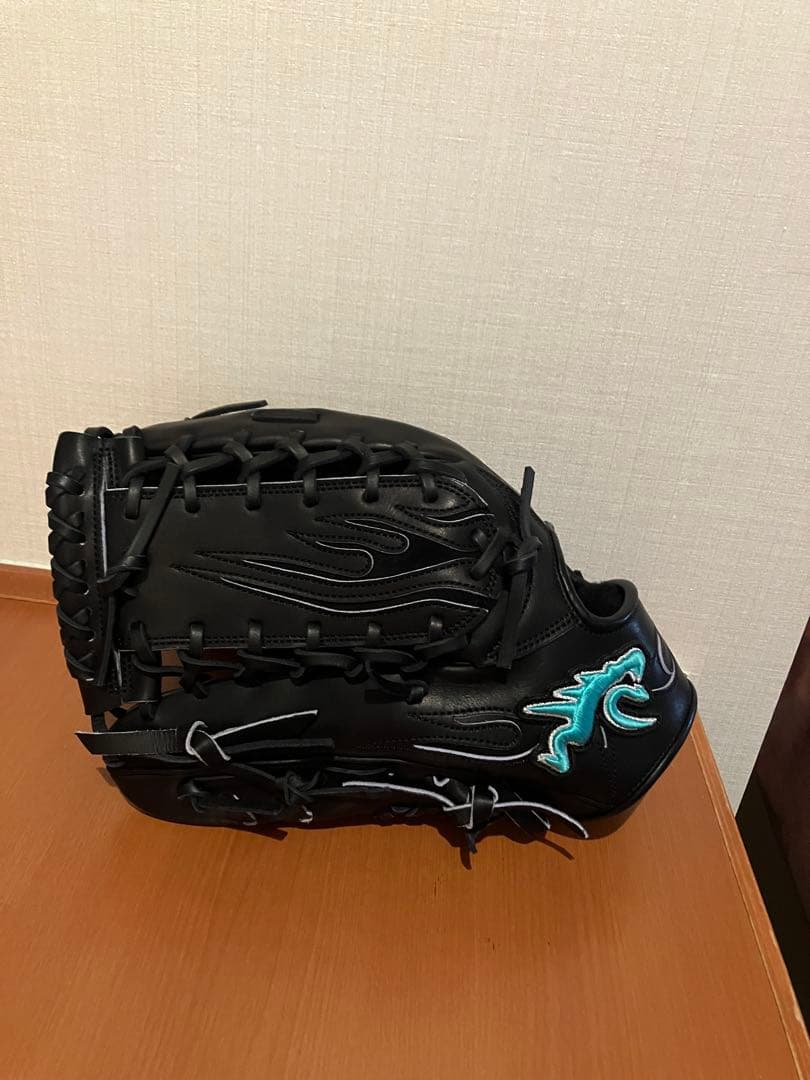 RYUグラブ　限定ラベル　外野手用