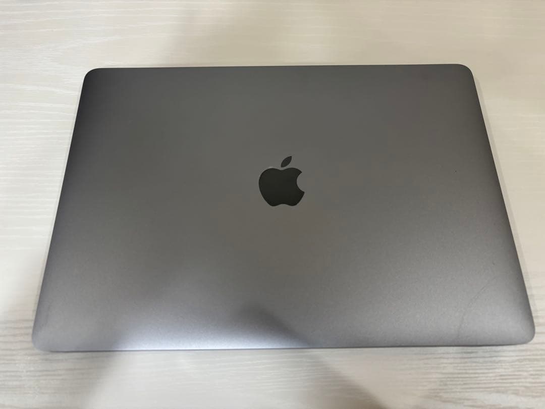 MacBook Pro 13inch (チップApple M1/メモリ8GB)