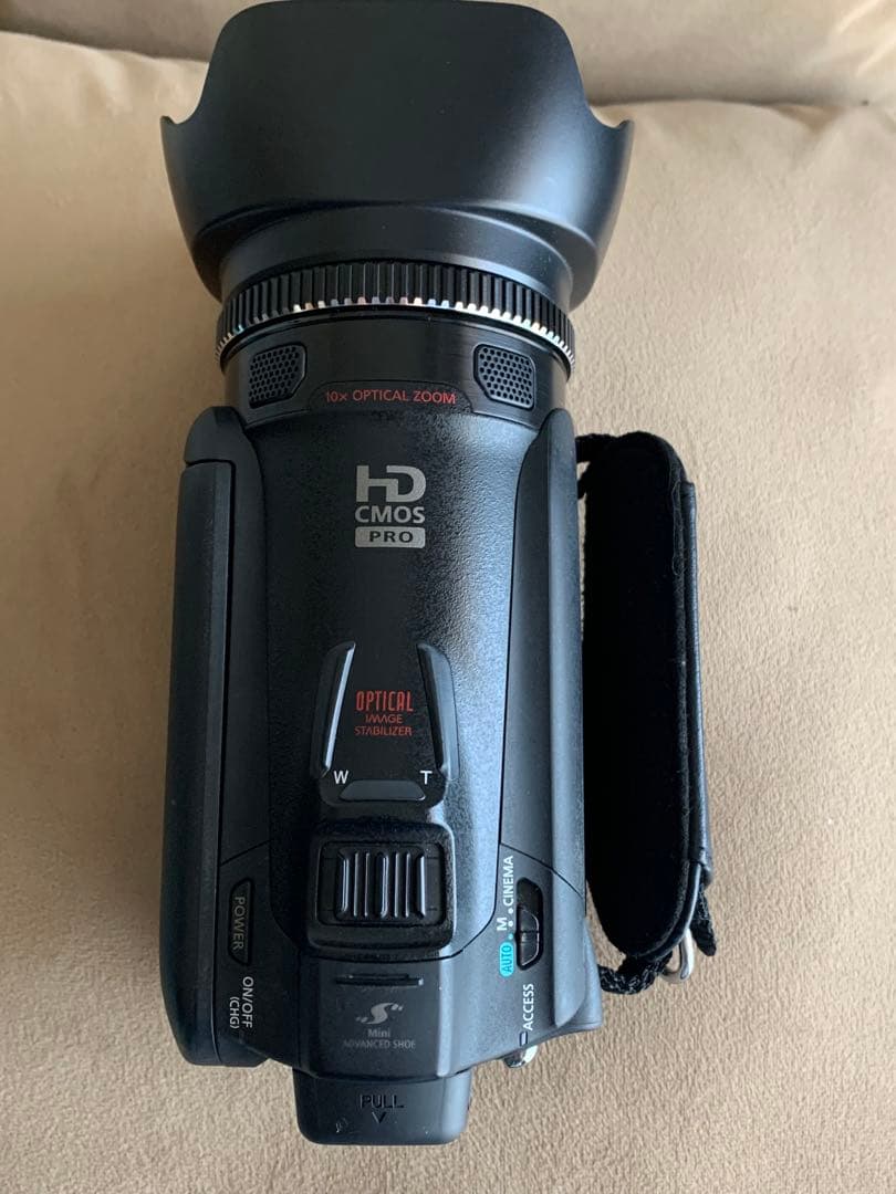 Canon HD CMOS PRO ビデオカメラ本体.