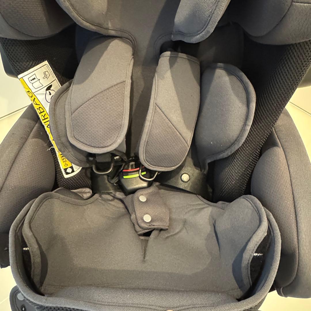 美品　Aprica フラディアグロウ ISOFIX プレミアム