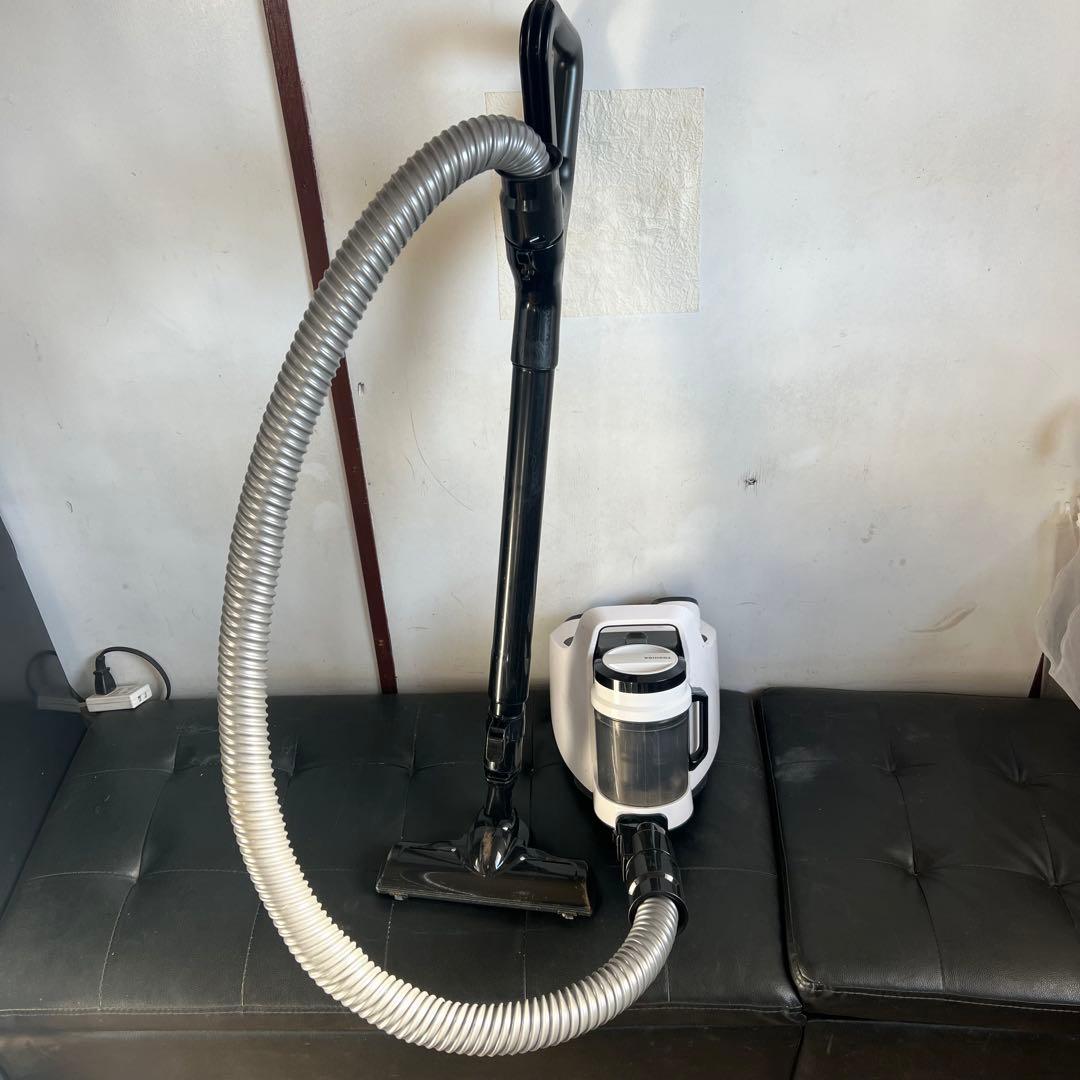 TOSHIBA 東芝サイクロンクリーナー 掃除機 VC-CF22A 2024年製