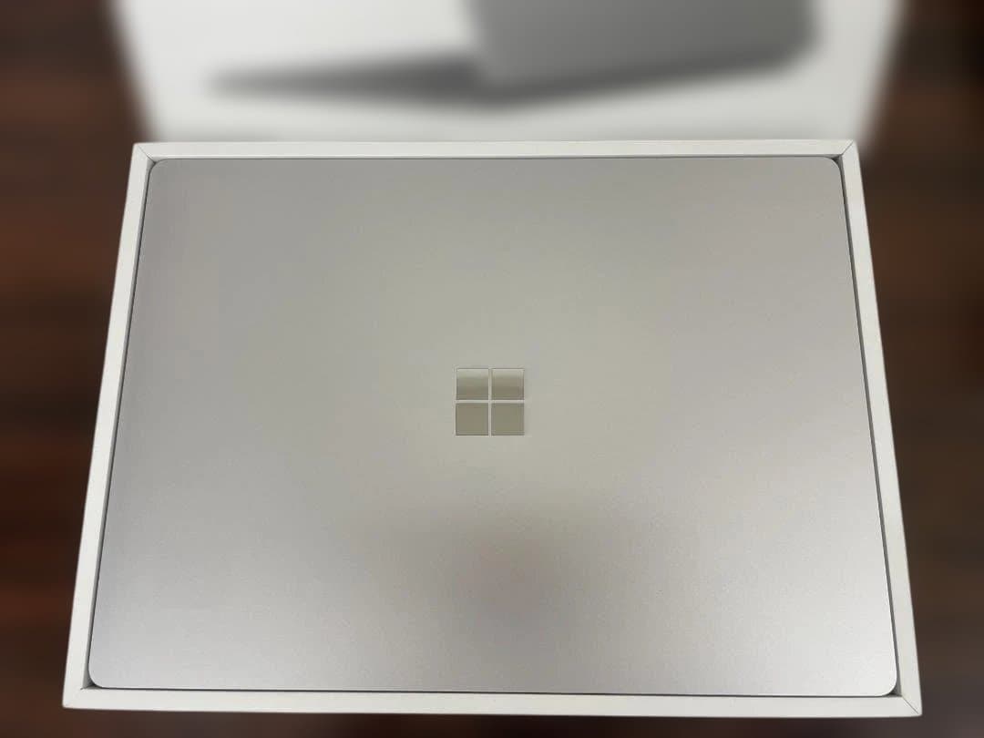 ①M1 Microsoft Surface Laptop 5 R2I-00020