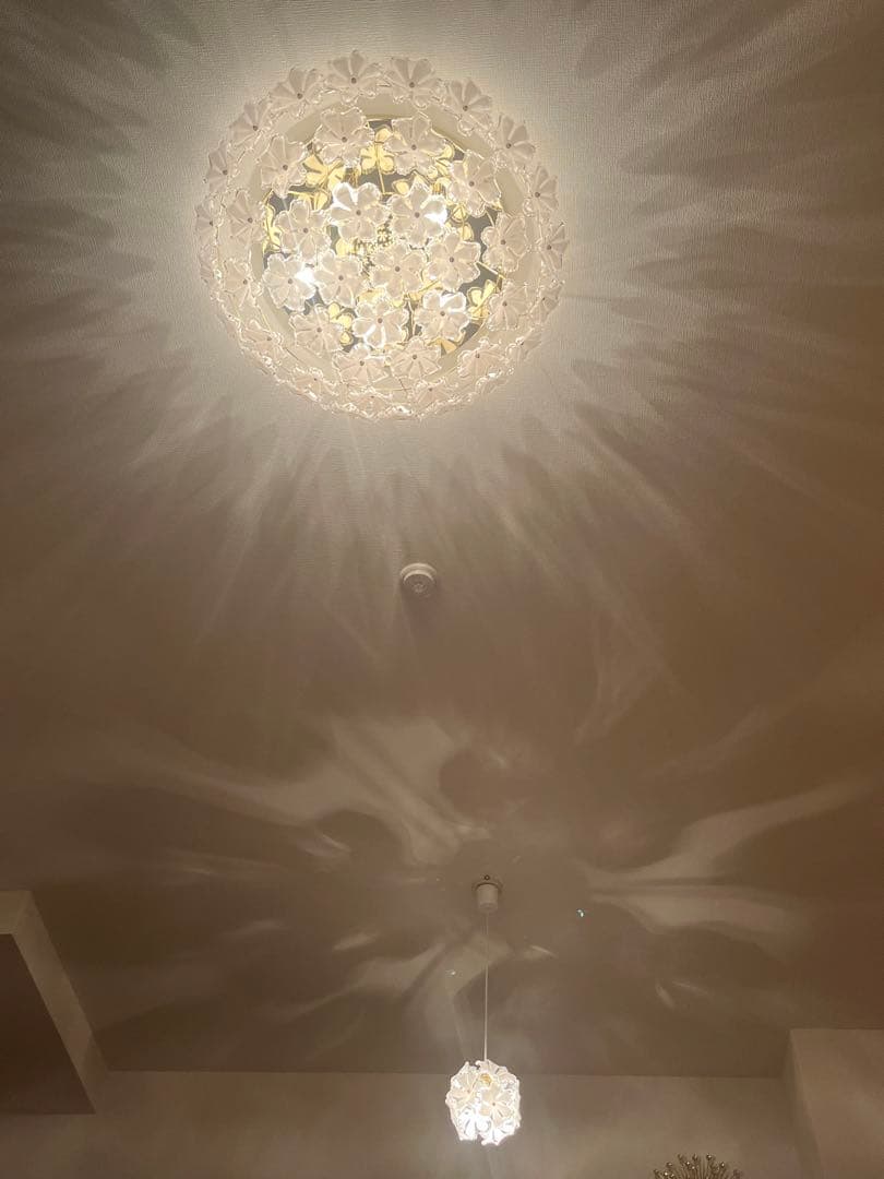 新品未使用　最終値下げケイトスペード　トートバッグ　スペードフラワー