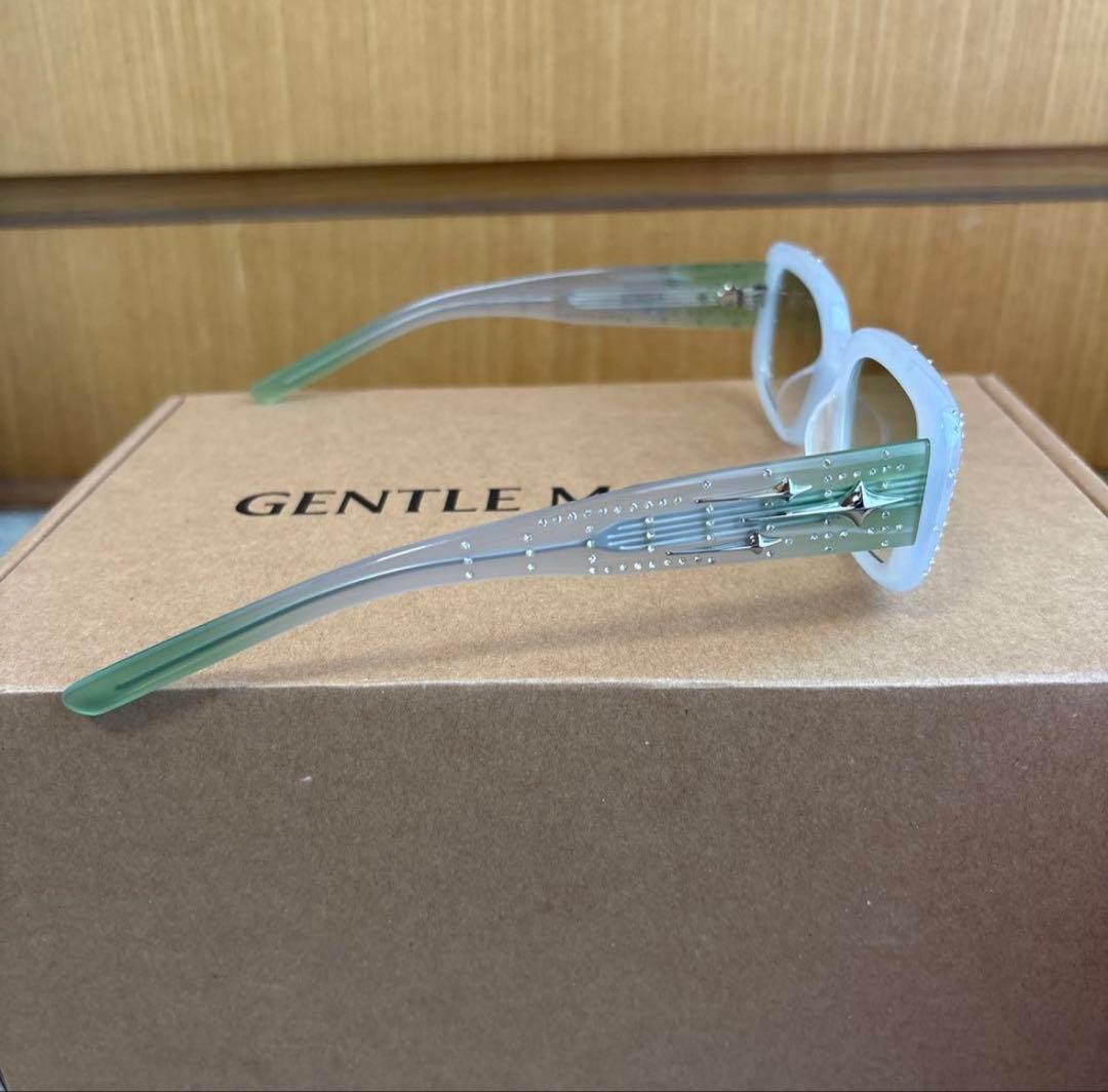 大*︎様 最終値下げ　美品　ケース証明書　ジェントルモンスター　ANTENA.C