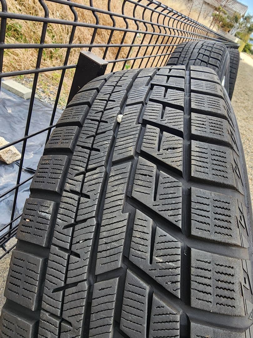 ホンダ　ステップワゴン　スタッドレスタイヤ