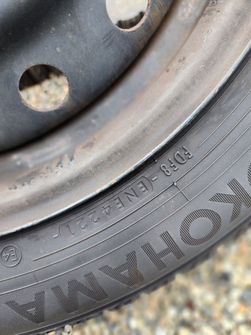 ホンダ　ステップワゴン　スタッドレスタイヤ