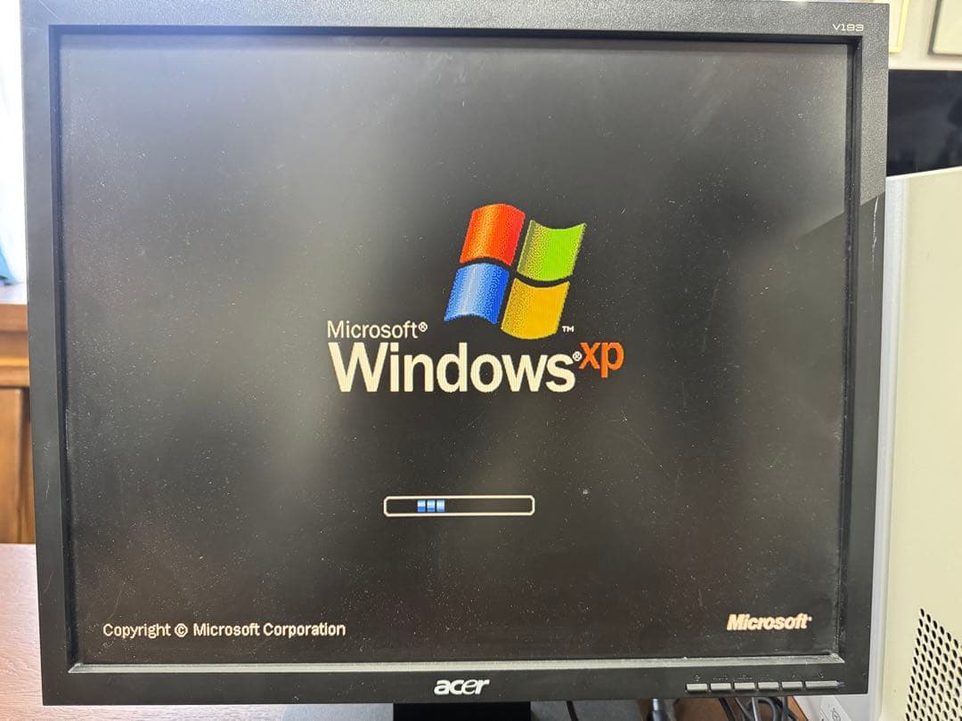 ひ*ろ様 Fujitsu esprimo D550 Windows XP