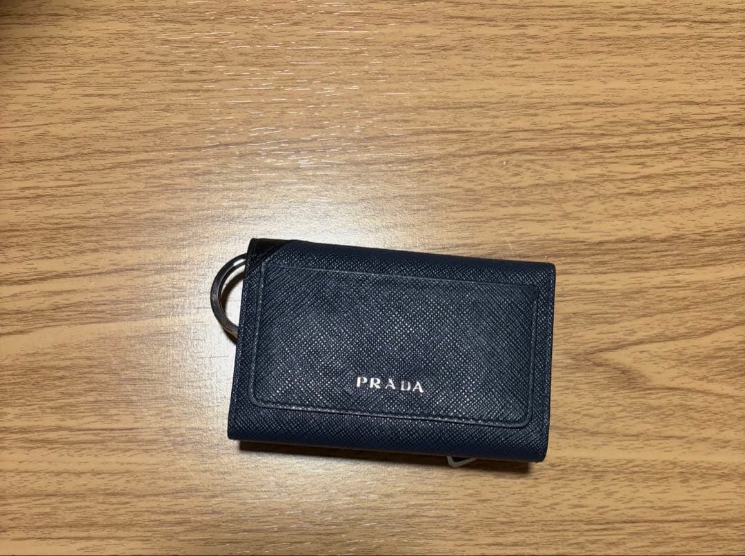 Prada キーケース