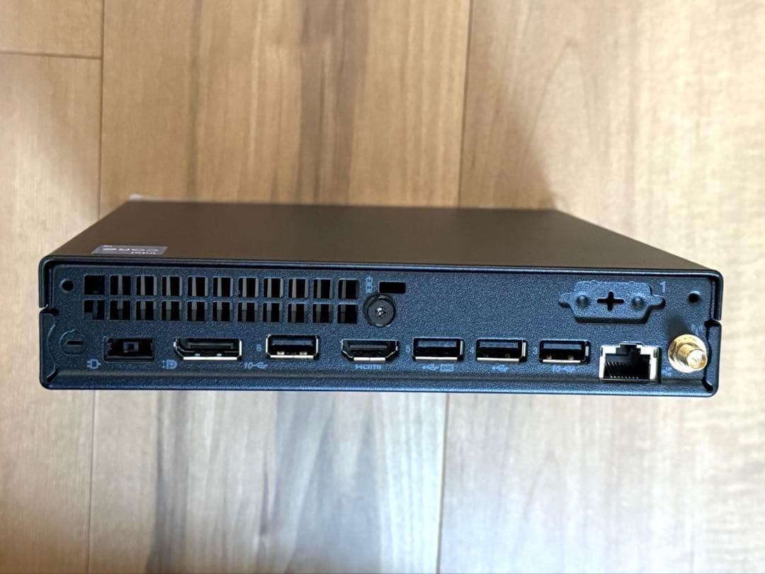 レノボ Lenovo ThinkCentre neo 50q Tiny Gen4