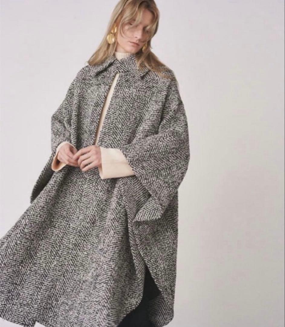 Mila Owen ミラオーウェン　ビックカラーケープコート