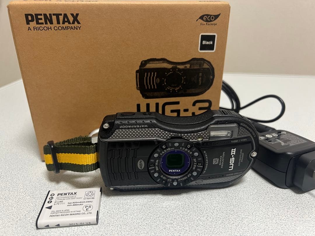 PENTAX WG-3 16メガピクセル 防水カメラ