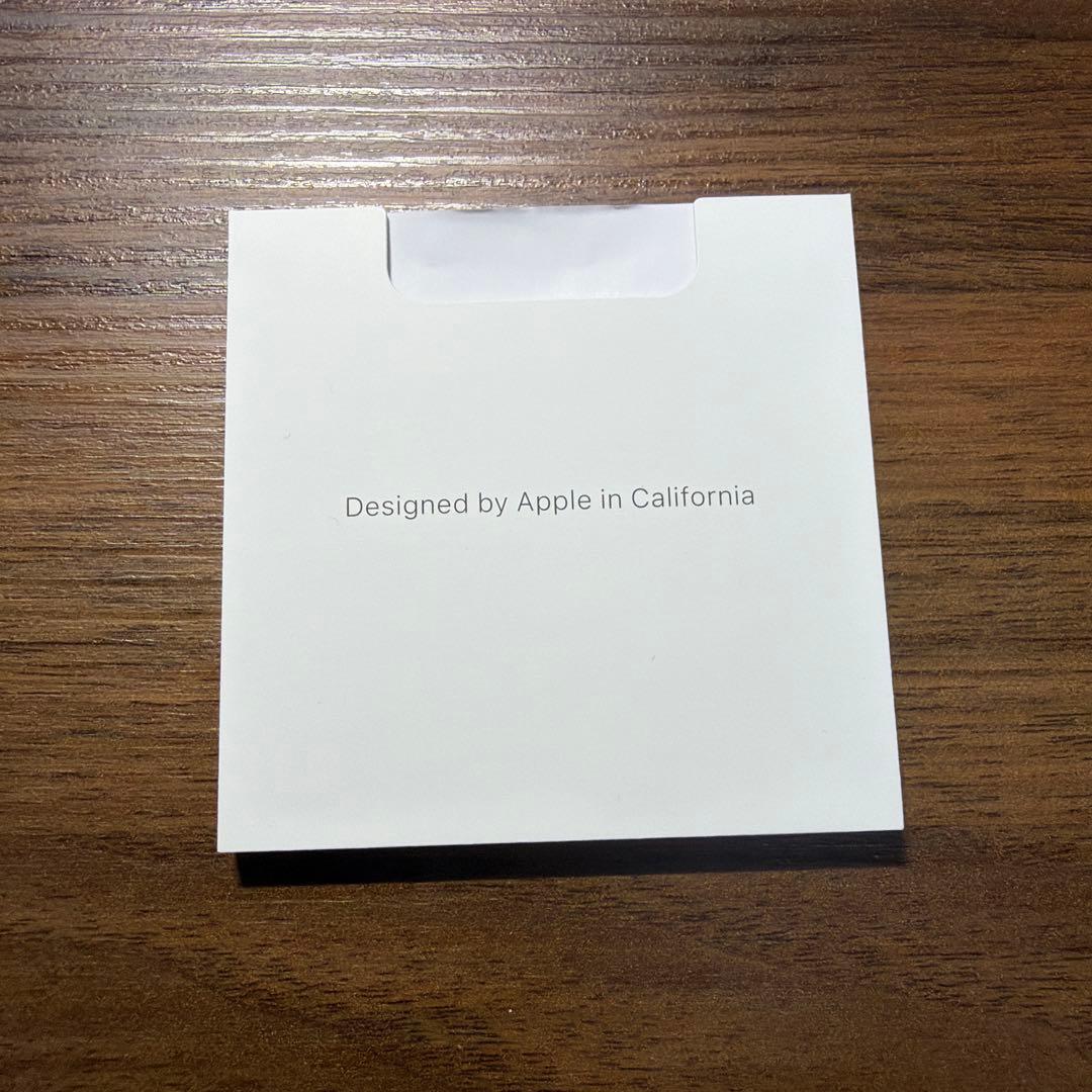 AirPods4 アクティブノイズキャンセル　箱付き イヤホンケース２つ付き