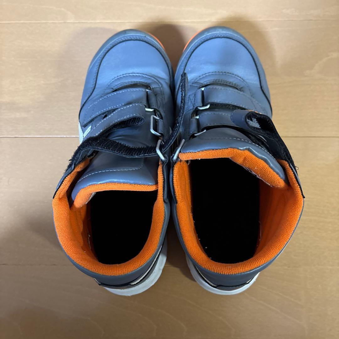 asics グレー/オレンジ ハイカット安全靴