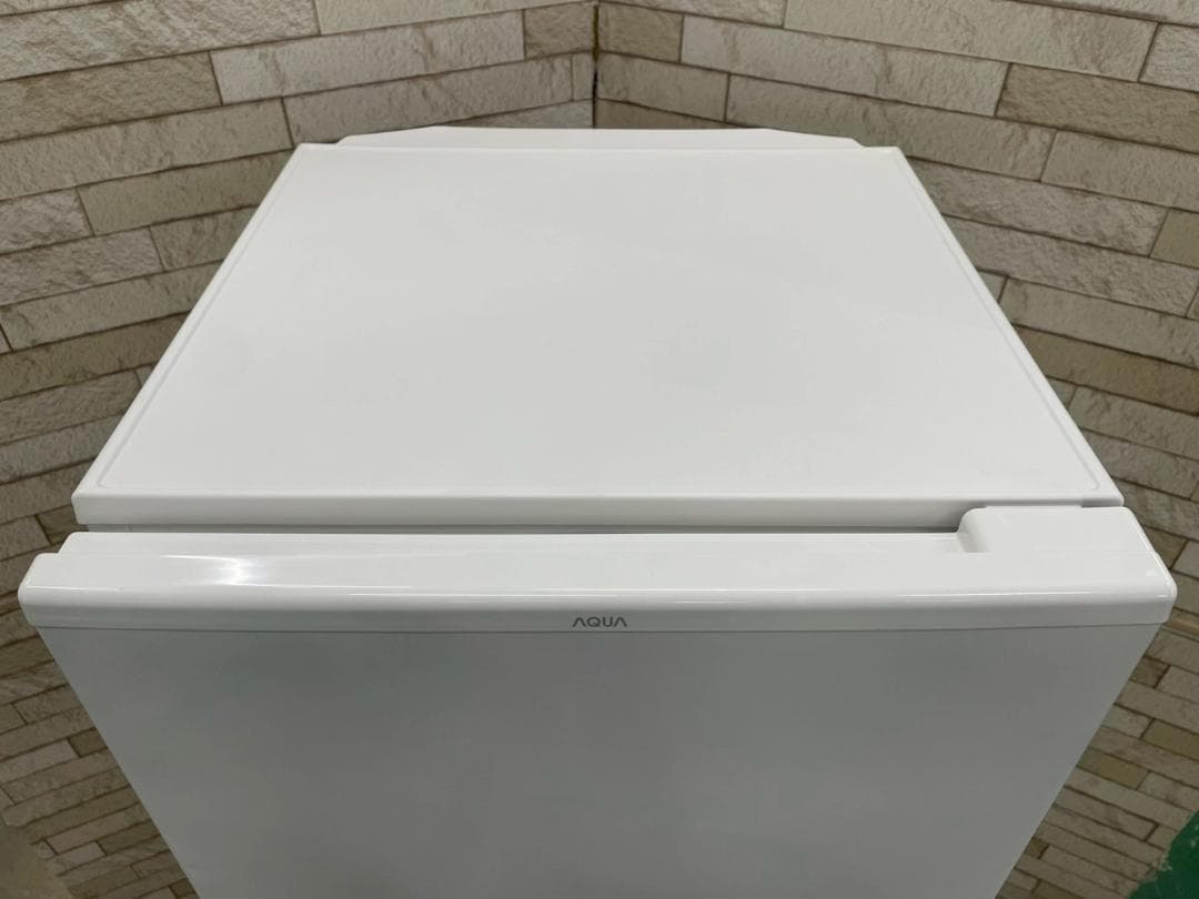 大阪送料無料★3か月保障付★冷蔵庫★2022年★AQR-20N(W)★R-204