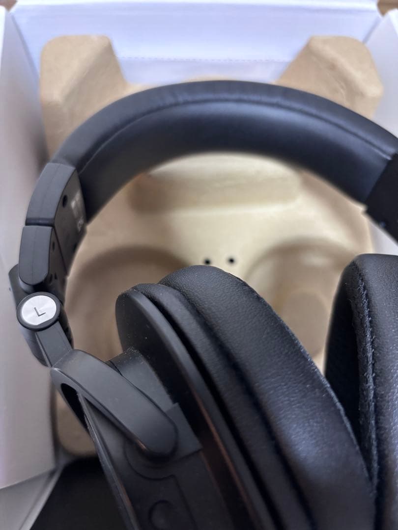 美品audio-technica ATH-M50xBT2 ワイヤレスヘッドフォン