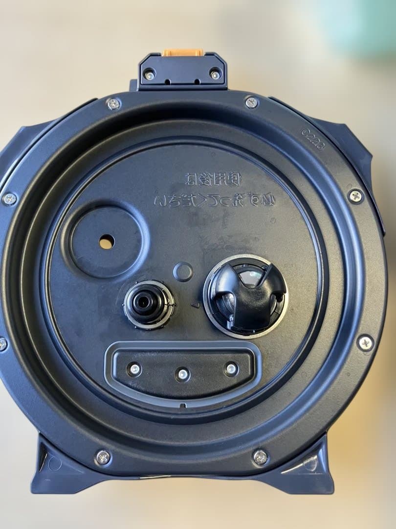 象印　炎舞炊き　5.5合炊き　圧力IH炊飯ジャー　NW-LB10 2021年式