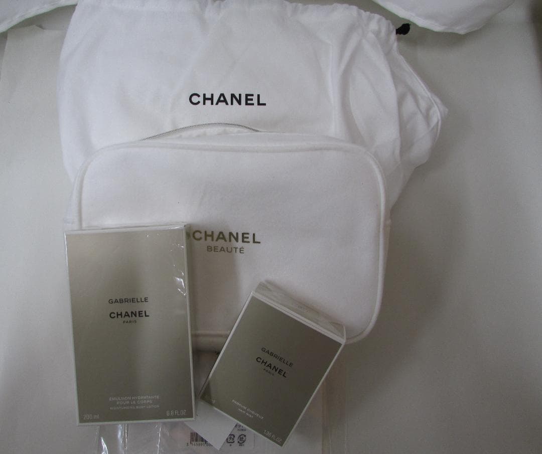シャネル　ガブリエル　ボディローション　ヘアミスト　ポーチ付き　ギフトセット