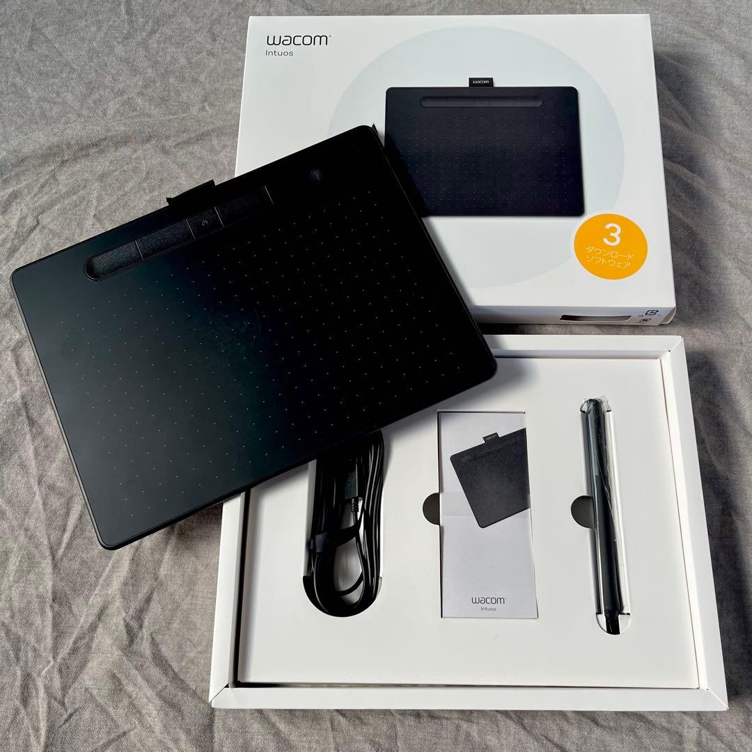 Wacom Intuos Medium ワイヤレス ⭐︎ ペンタブレット