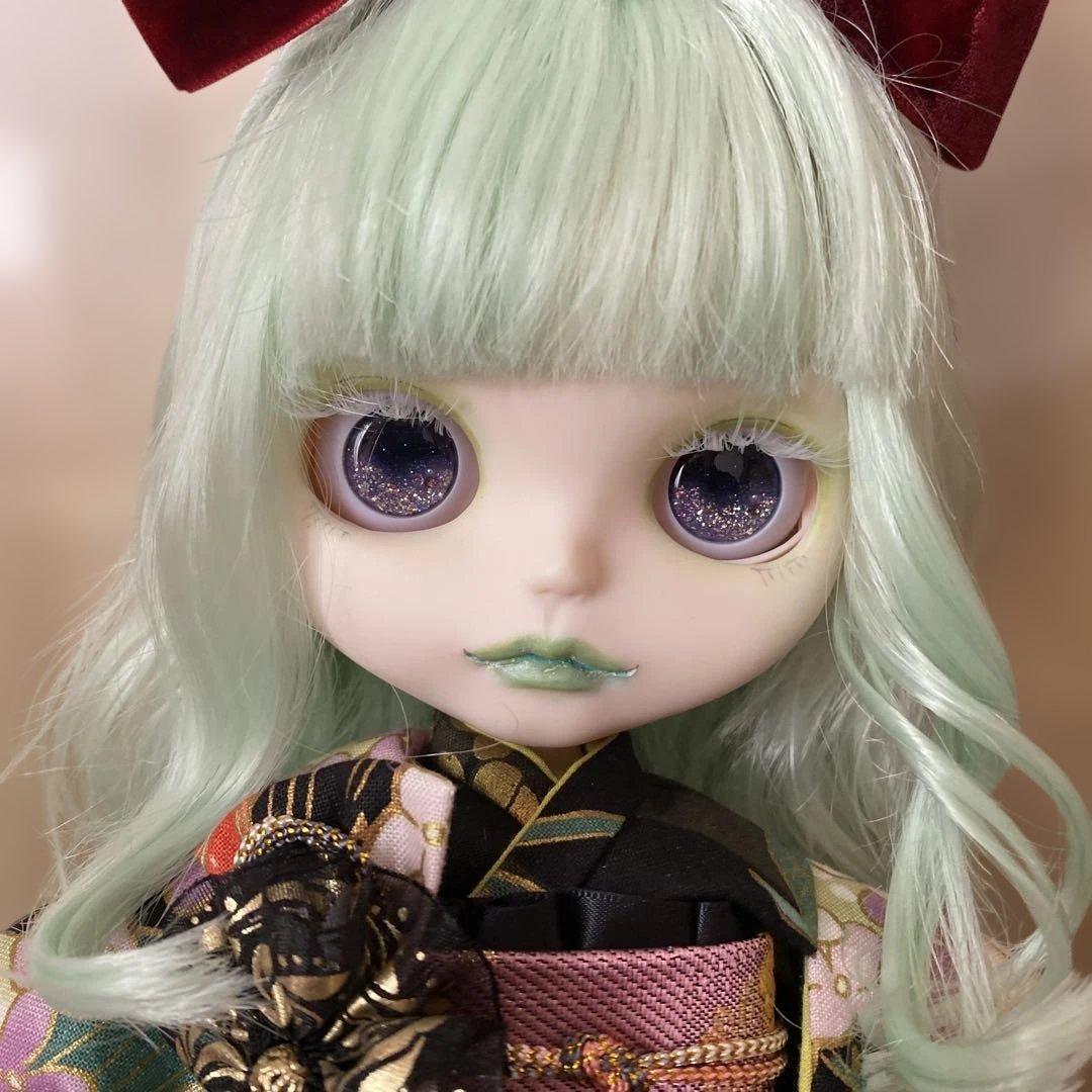 【専用商品です】カスタムドール『立春』グリーン系ヘア&メイク 孤高の振袖✨