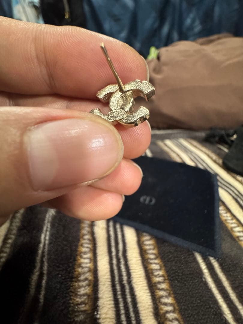 CHANEL ピアス 片耳 ココマーク ストーン ゴールドカラー(片耳用)