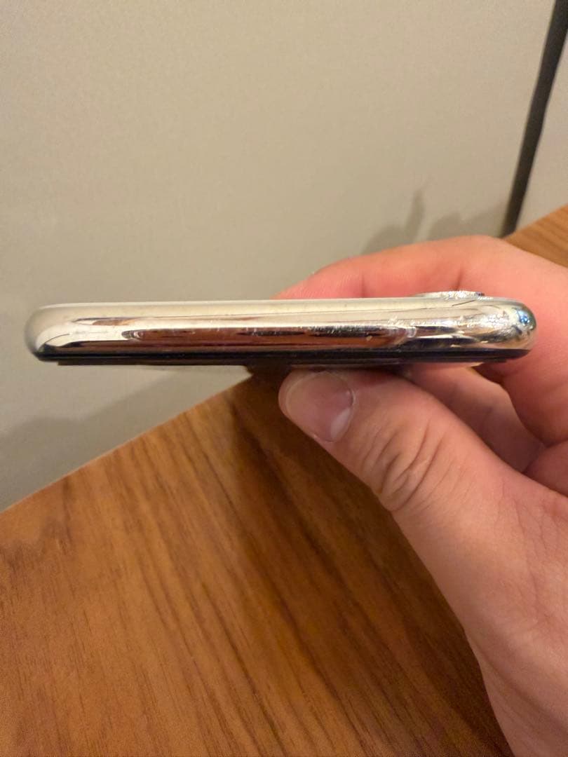 Apple iPhone X ホワイト