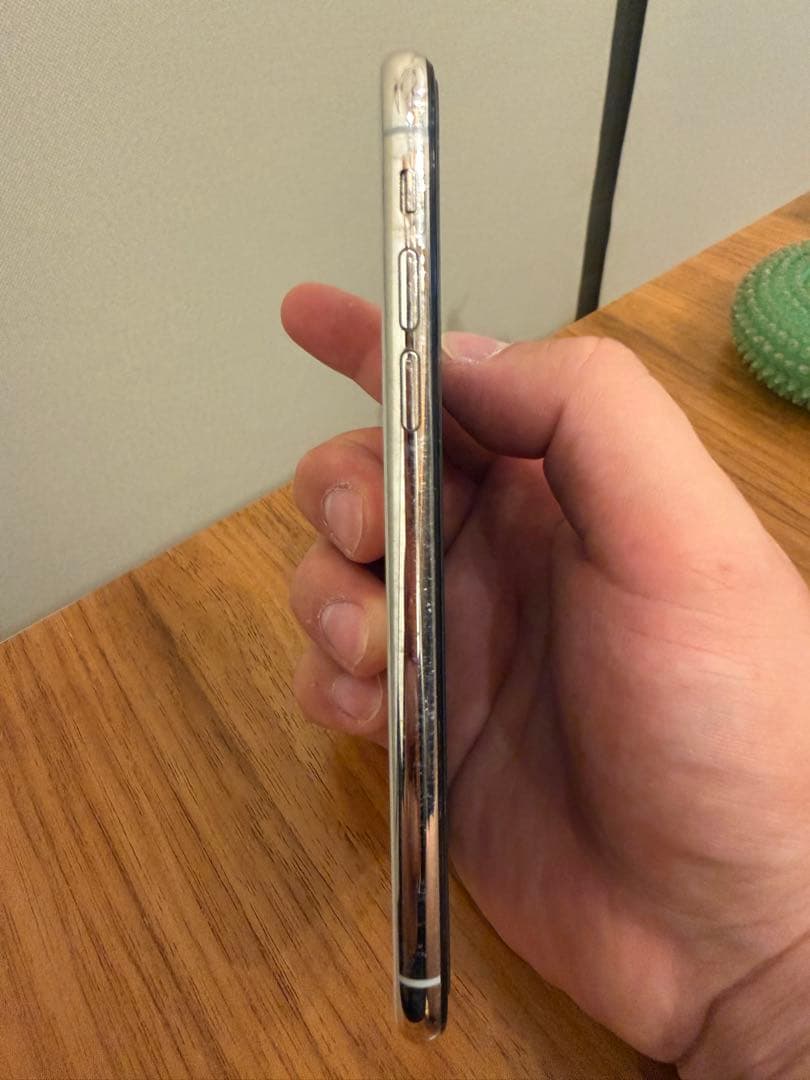 Apple iPhone X ホワイト