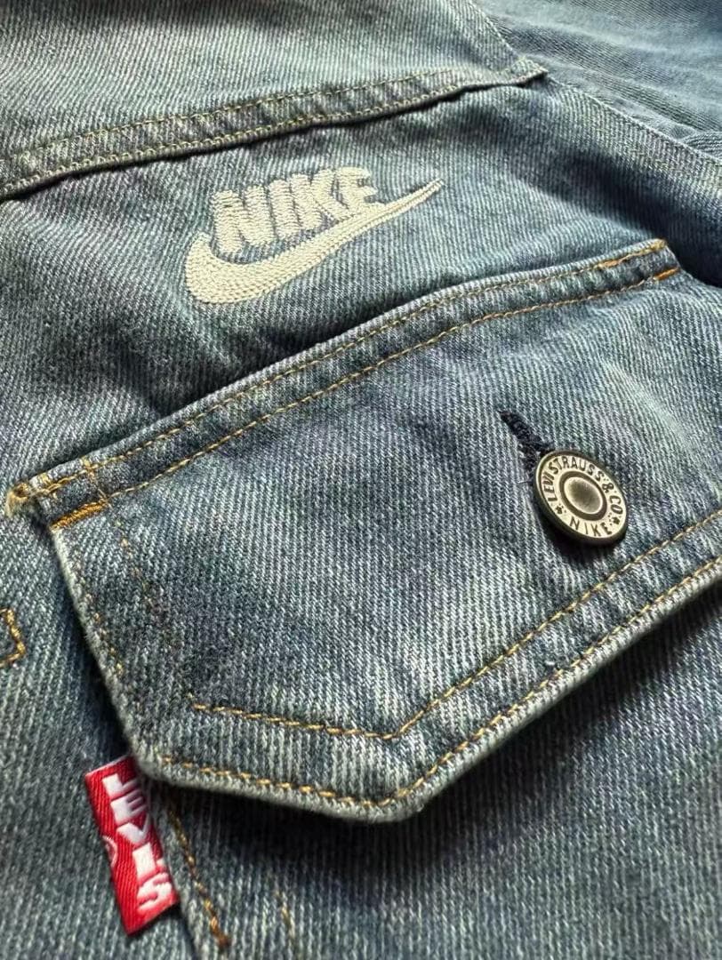 Nike デニムジャケット