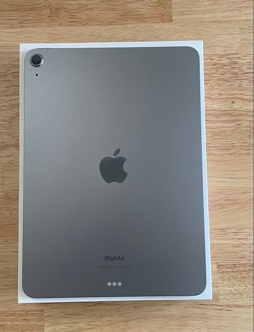 Apple iPad Air (M2) 第6世代　128 GB WiFiモデル