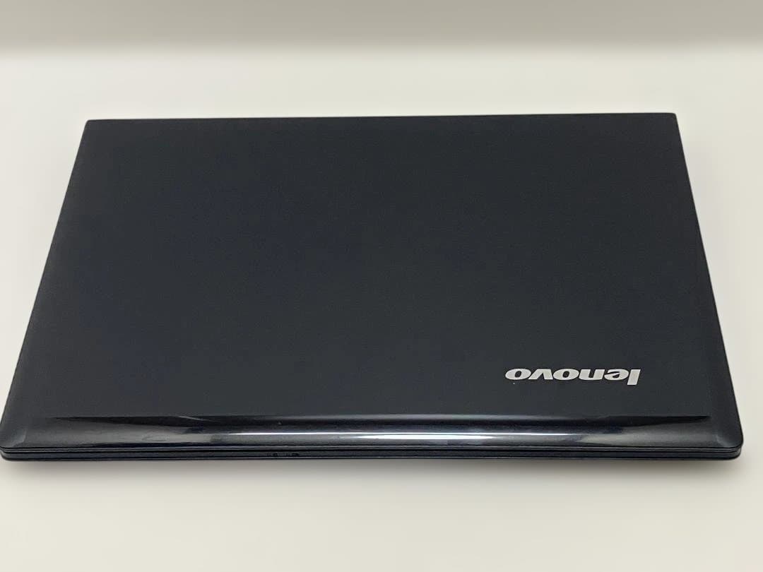 Lenovoノートパソコン Core i3/8GB/SSD/Windows11