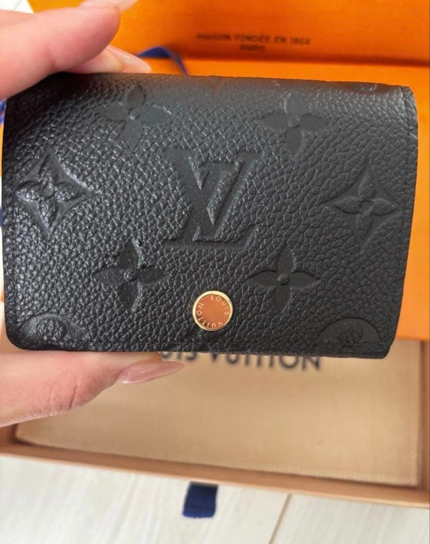 じゅんLOUIS VUITTON アンヴェロップ・カルトドットヴィジット