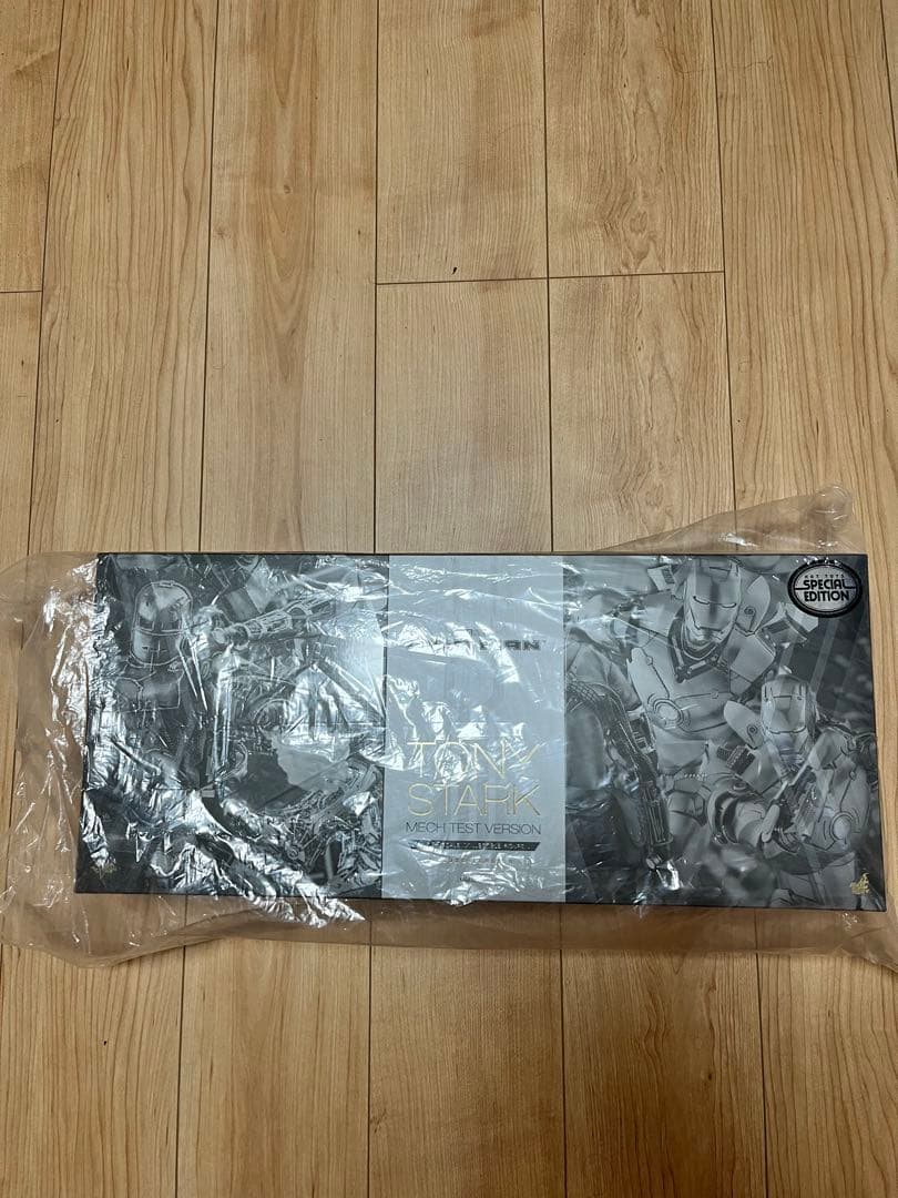 ホットトイズ トニー・スターク メカテスト Ver.2.0【デラックス版】