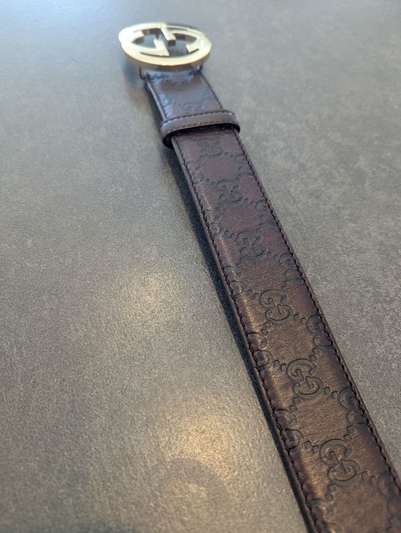 GUCCI ブラウン GGパターン ベルト 裏まで綺麗な革がポイント