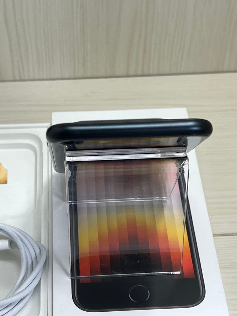 ✨iPhone SE 第3世代 128GB❣️SIMフリー✨86%