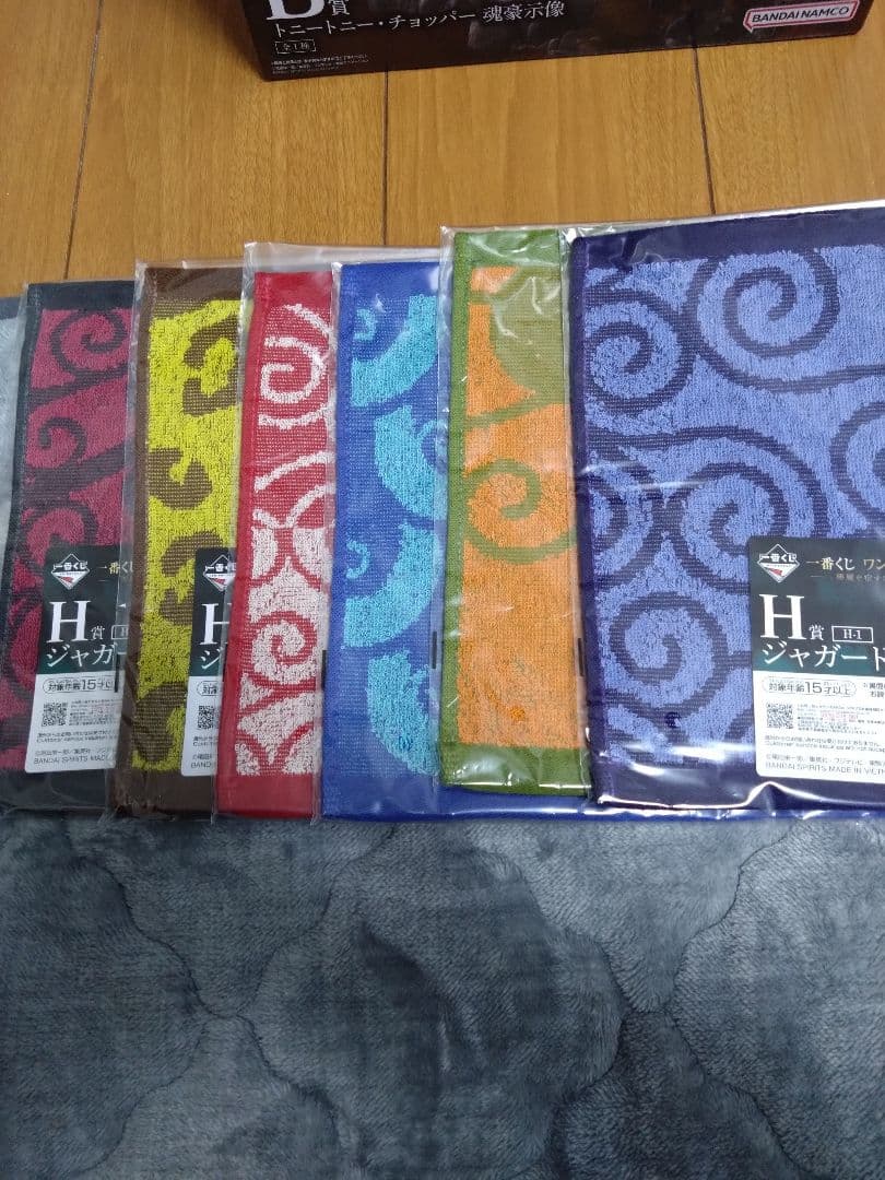 一番くじ ワンピース B賞 チョッパー　E賞 四角なのに死角無し　キング魂豪示像