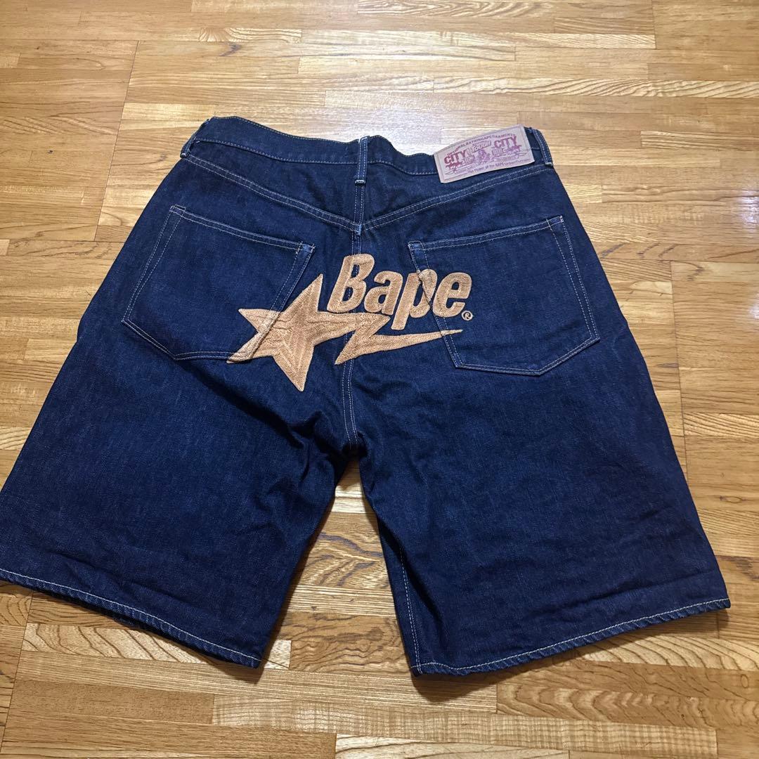 A BATHING APE ジーンズ　ハーフパンツ　Lサイズ