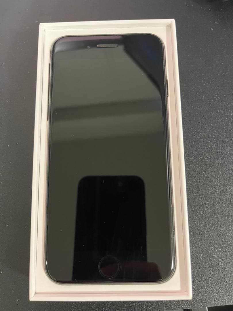 Apple iPhone SE (第2世代) ブラック 箱付き