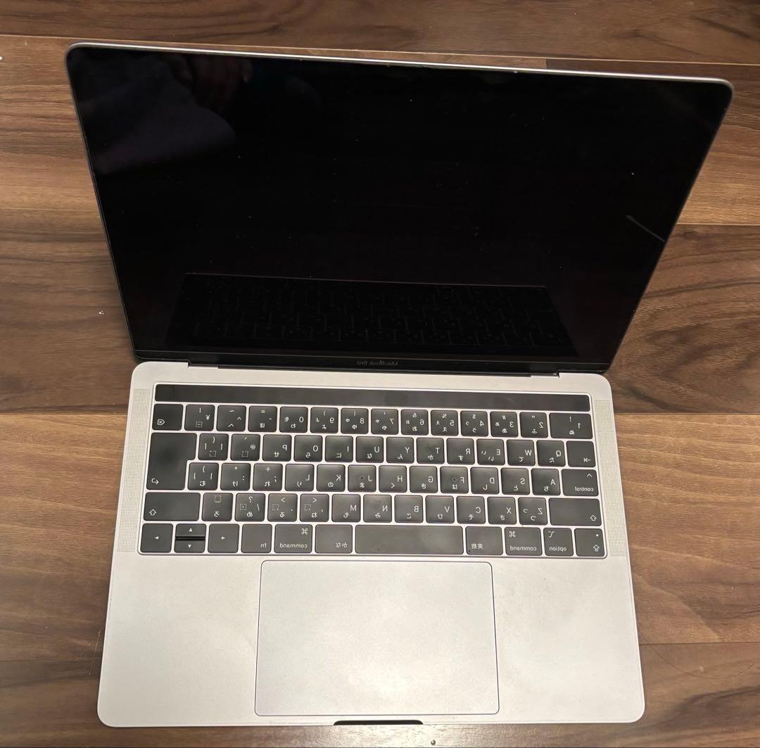 Macbook Pro 2019 13 インチ 8GB/1TB スペースグレイ