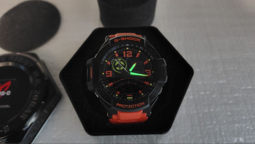 美品 G-SHOCK GA-1000 グラビティマスター アナデジ オレンジ