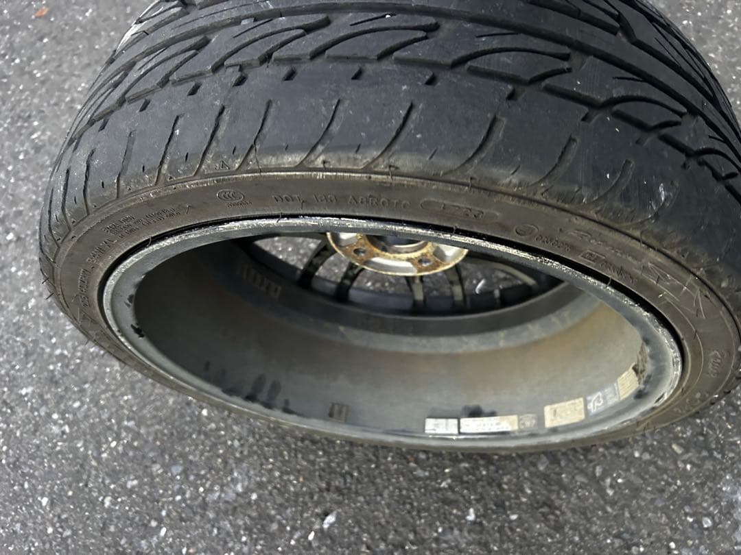 ミニクーパー　レイズ17インチ 205-40／17 7J＋45