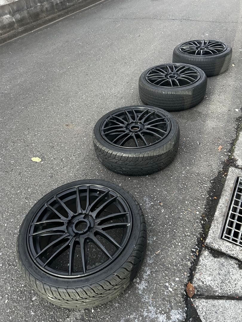 ミニクーパー　レイズ17インチ 205-40／17 7J＋45